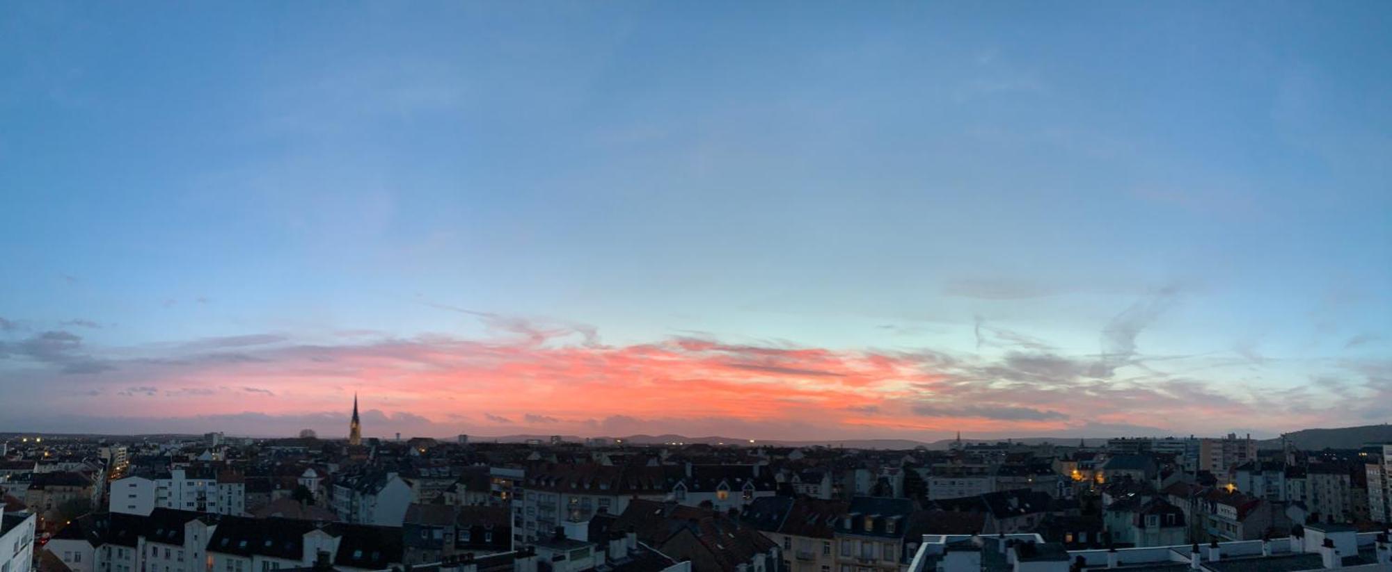 Vue Magnifique, 7 Mn Gare, Muse, Centre, Parking Appartement Metz